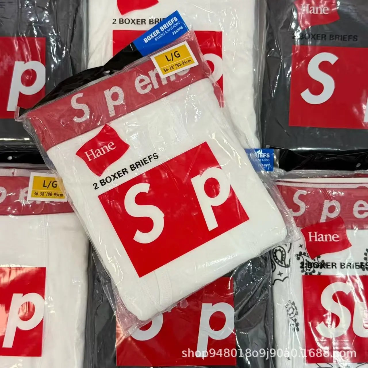Supreme x Hanes Bandana Print Boxer Briefs Black Underwear - 22