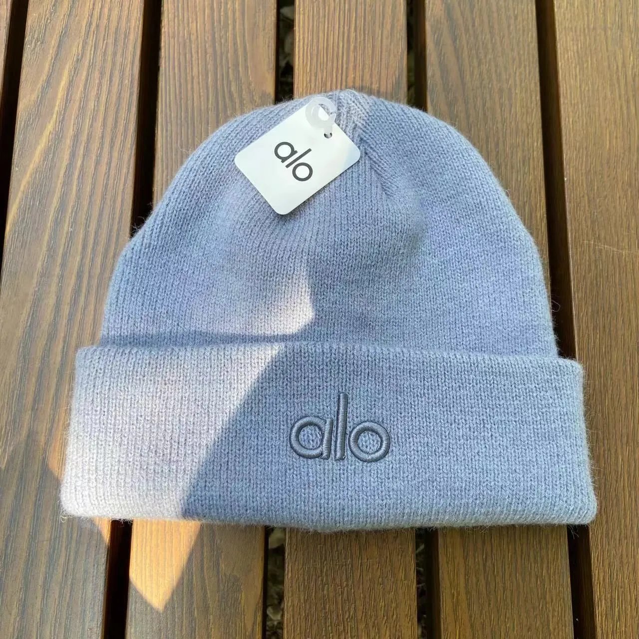 Alo Yoga Beanie Gray Knit Hat - 14