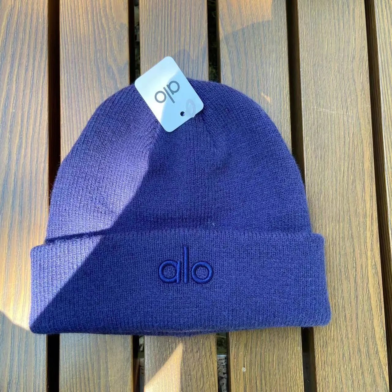 Alo Yoga Beanie Gray Knit Hat - 10