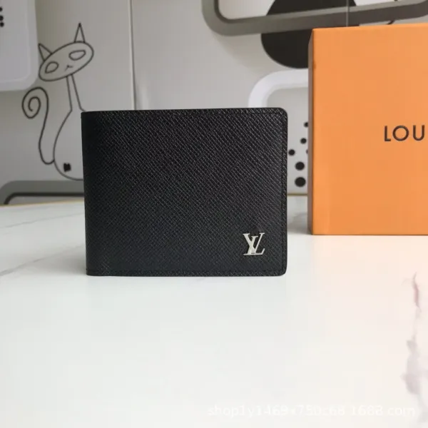 Louis Vuitton Portefeuille Multiple Black Epi Leather Wallet Short Wallet - 1