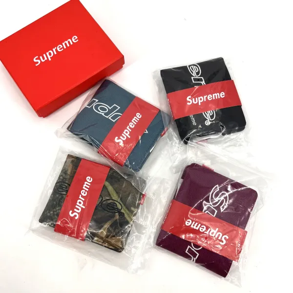 Supreme x JNCO Camo Print Short Wallet - 2