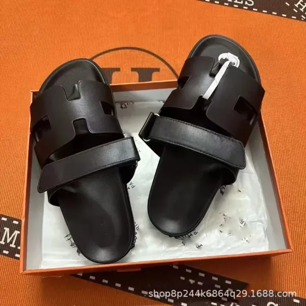 Hermès Oran Sandals Black Leather Slippers - 1
