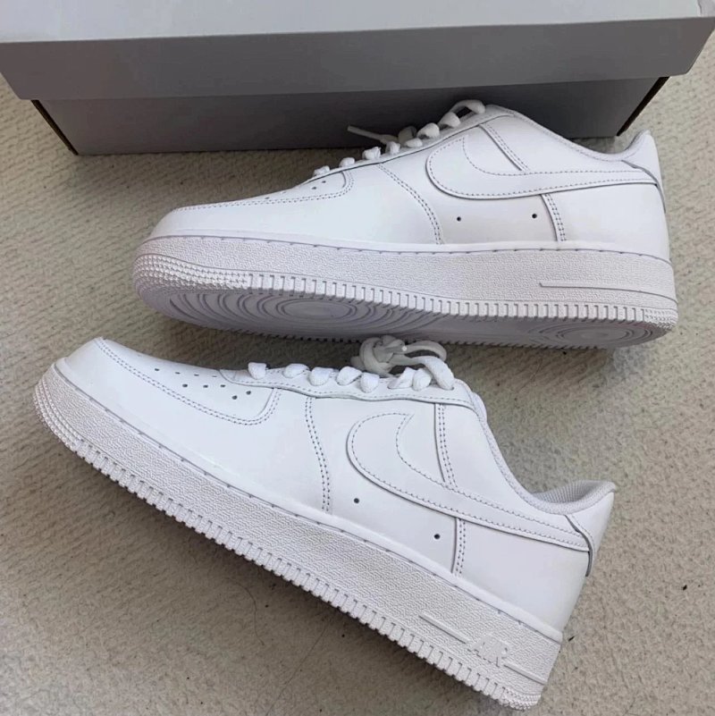 Nike Air Force 1 Low White