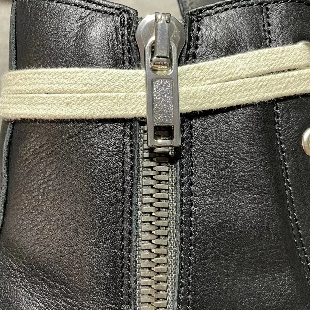 Rick Owens Boots Leather High-Top Lace-Up with Side Zip product detail image 11
