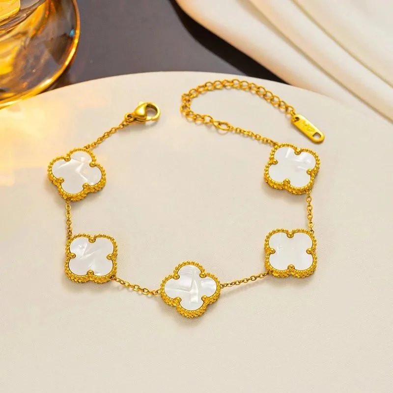 Design Four-Leaf Clover Black Onyx Gold-Plated Bracelet Jewelry - 5