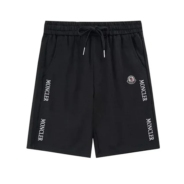 Moncler Shorts Drawstring Logo product detail image 14