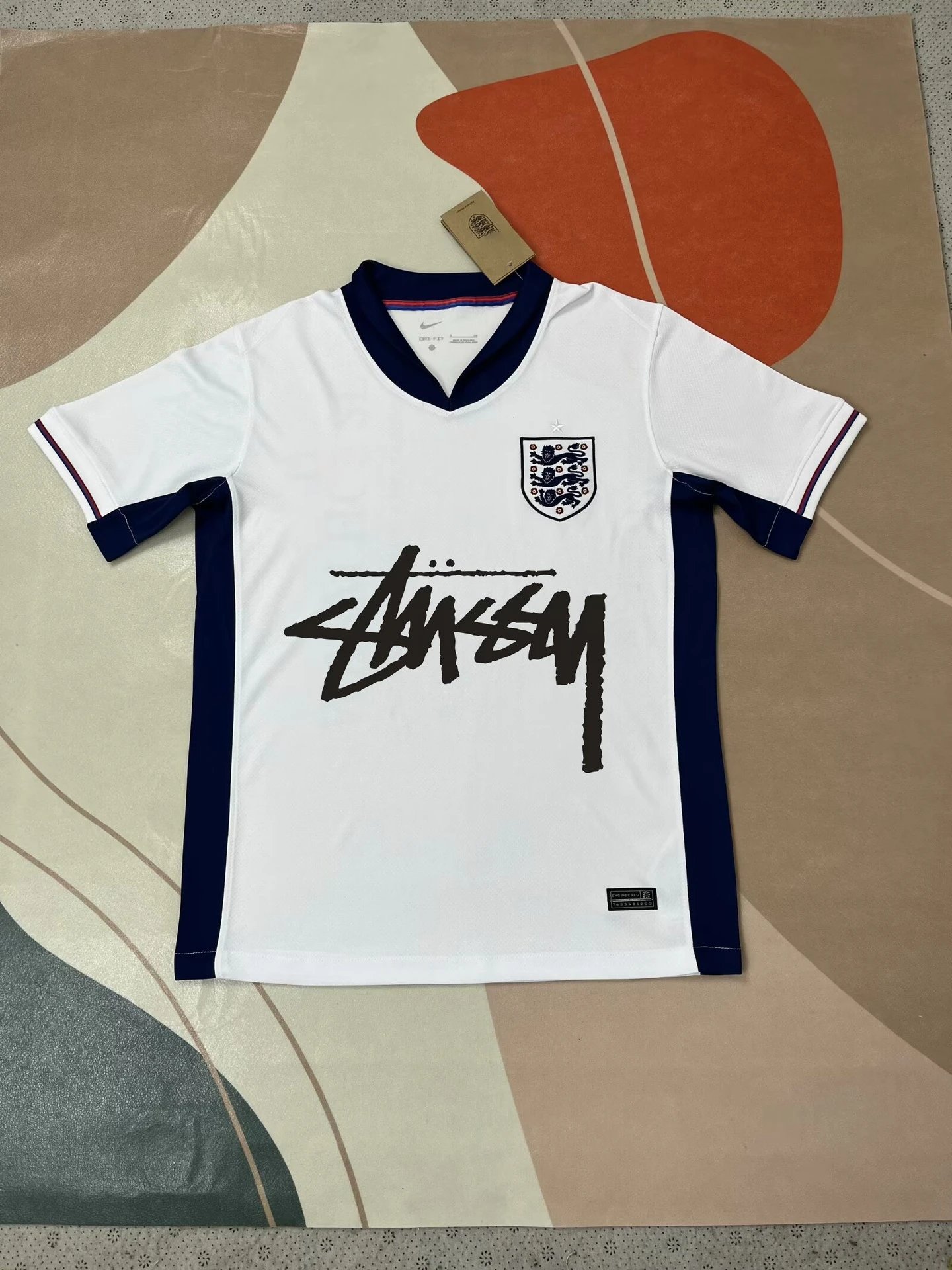 2425 England home with letters
