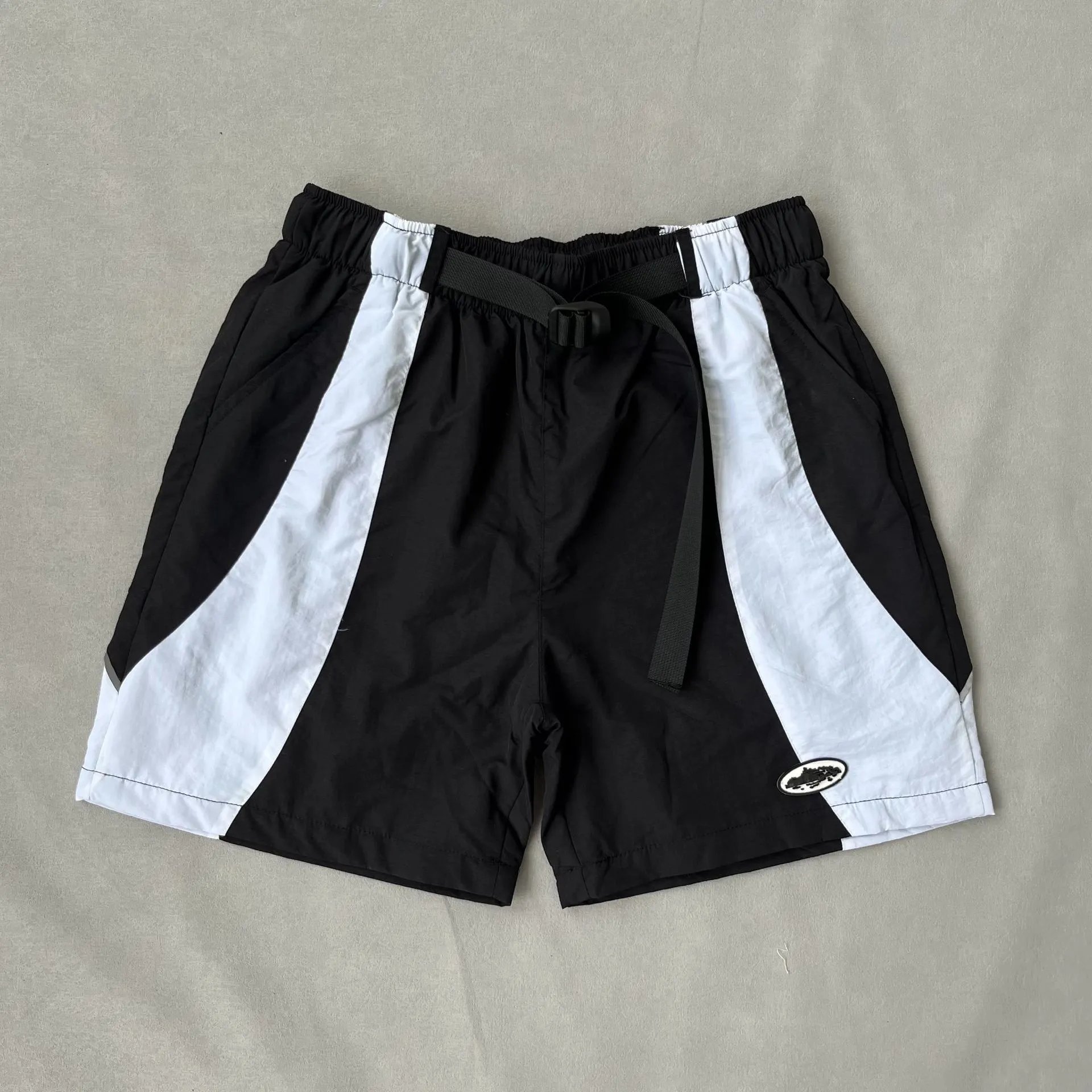Corteiz Windbreaker Jacket — Black and white/shorts/high-quality colorway — USFans Spreadsheet photo