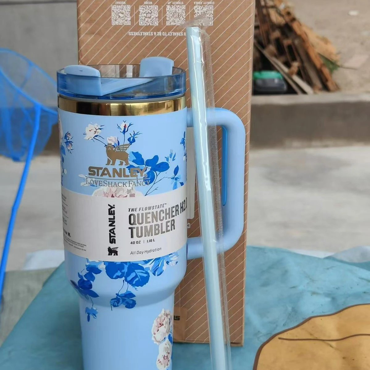 Stanley Thermos Cup — Flowers blue colorway — USFans Spreadsheet photo