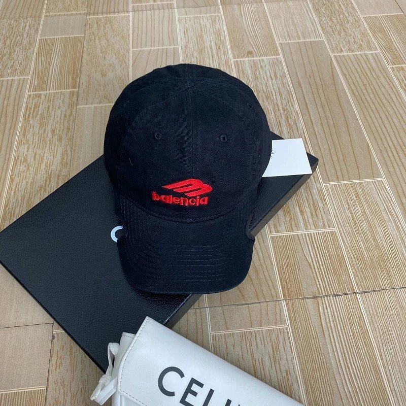 Balenciaga cap [21+ styles] foto 2