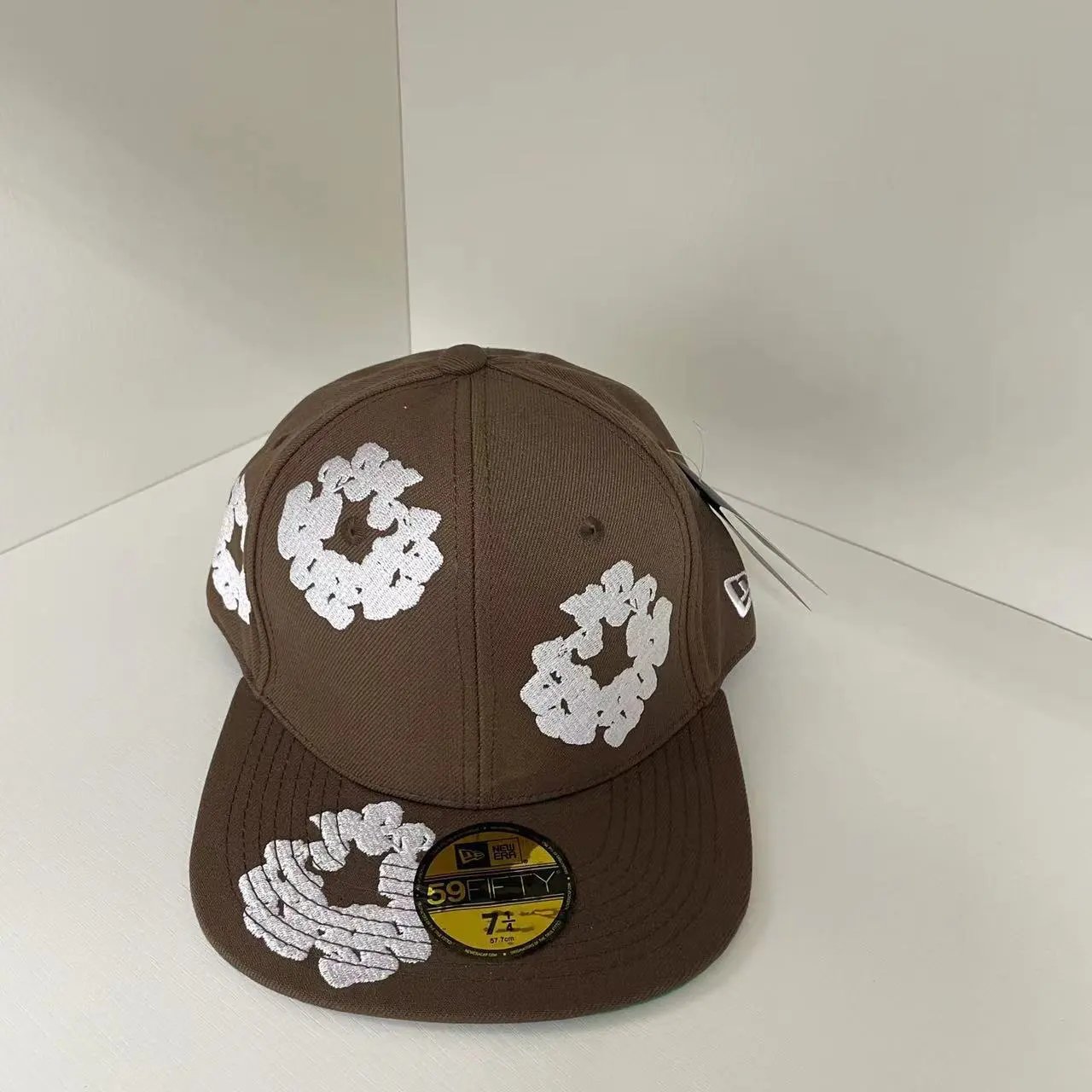 LA Cap's — coffee colorway — USFans Spreadsheet photo