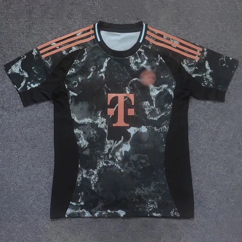 24-25 Napoli Home Soccer Jersey — 24-25 Bayern away colorway — USFans Spreadsheet photo