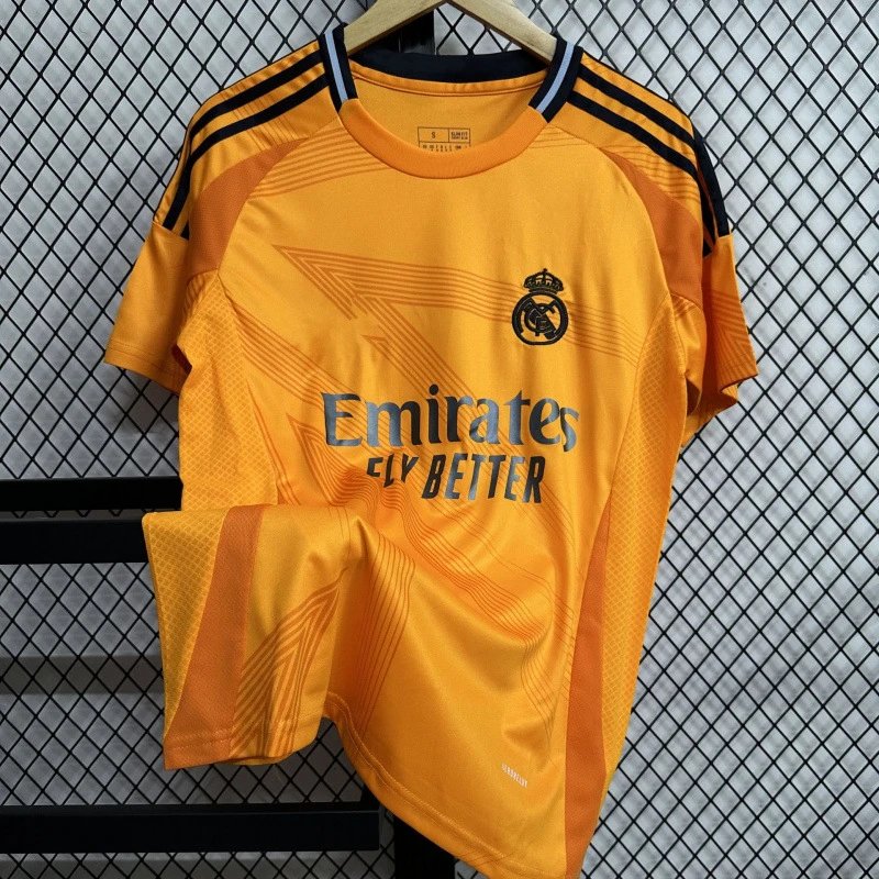 Manchester United Jersey 20-21 — 2425 Real Madrid away colorway — USFans Spreadsheet photo