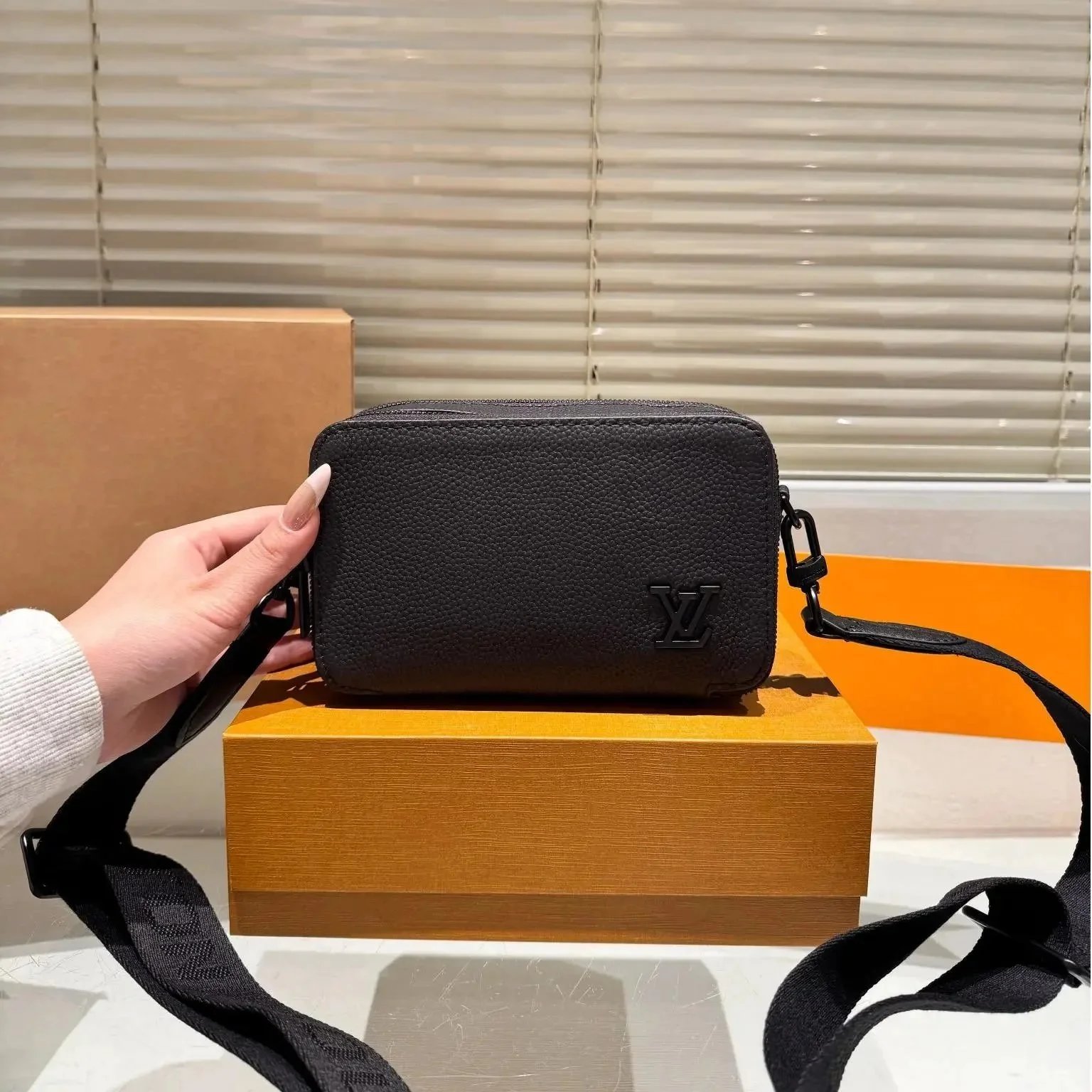 Product view 30