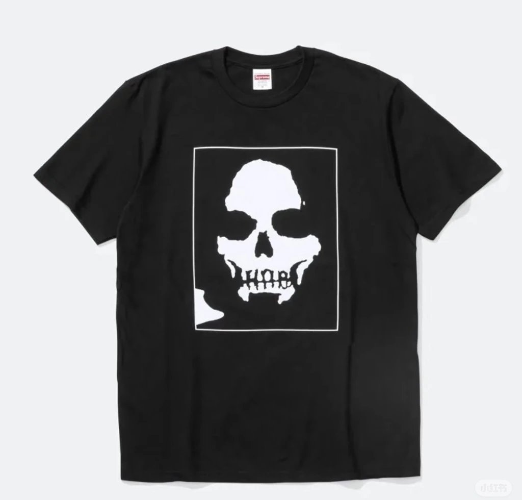 31 Manson Skull Print Black Short Sleeve
