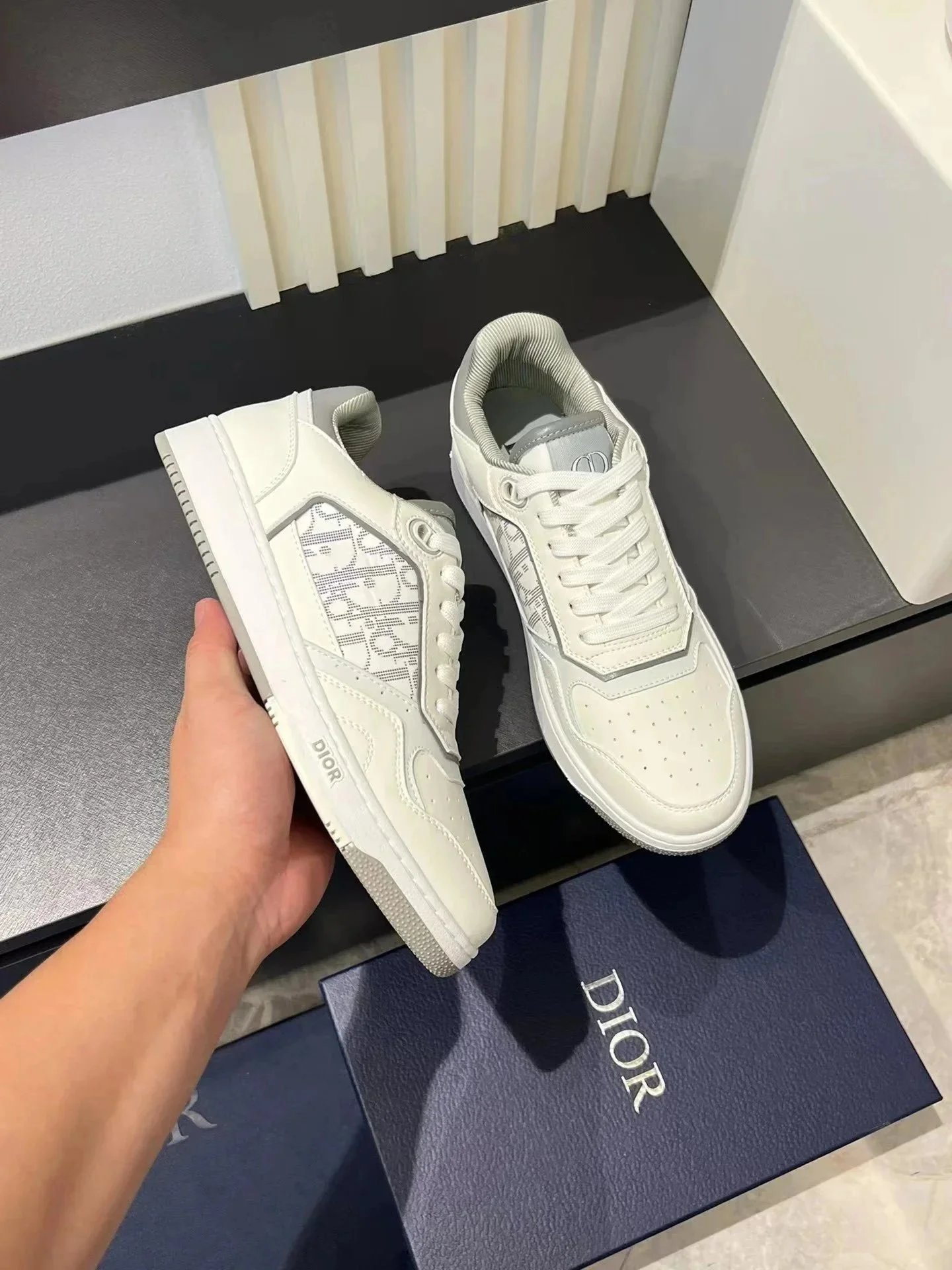 19 option