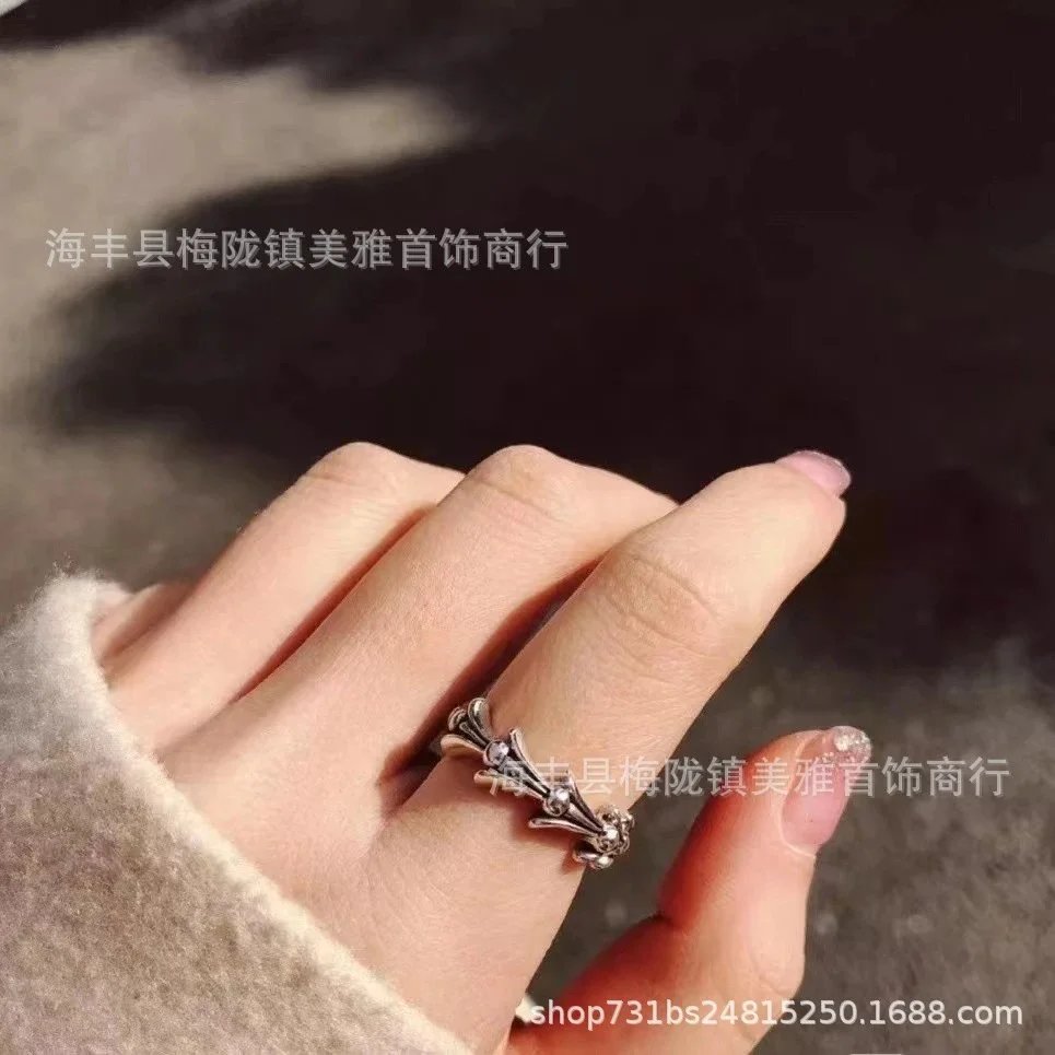 鱼骨戒 option