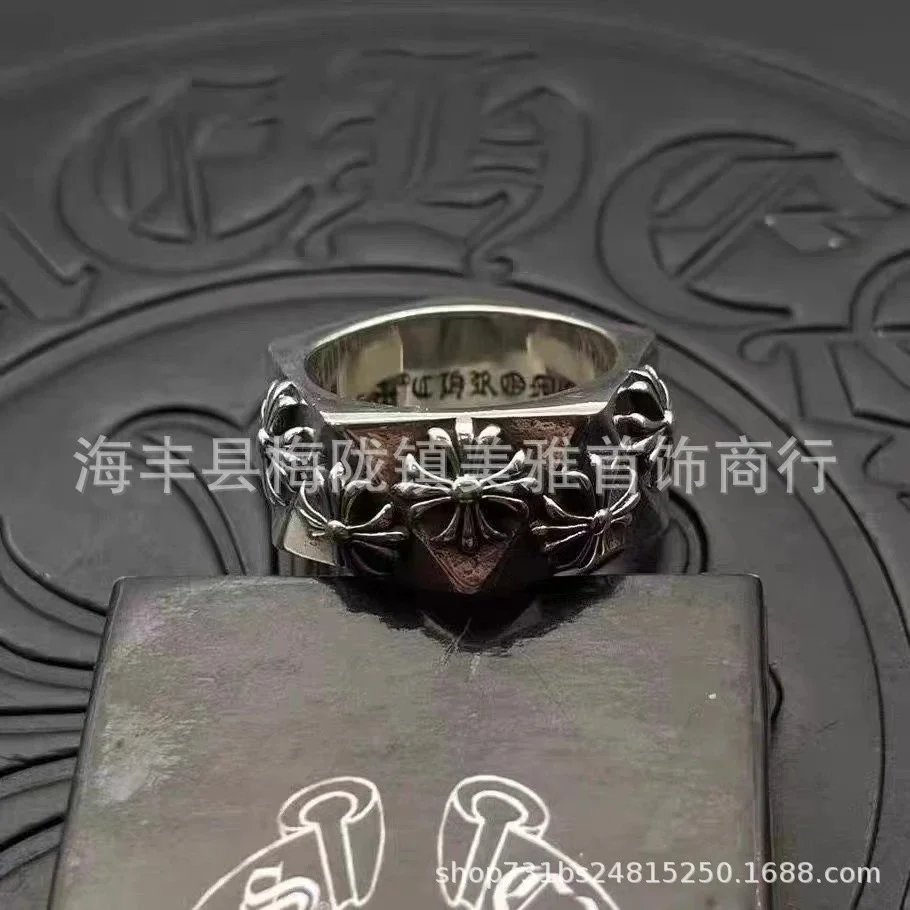 三角十字架 option