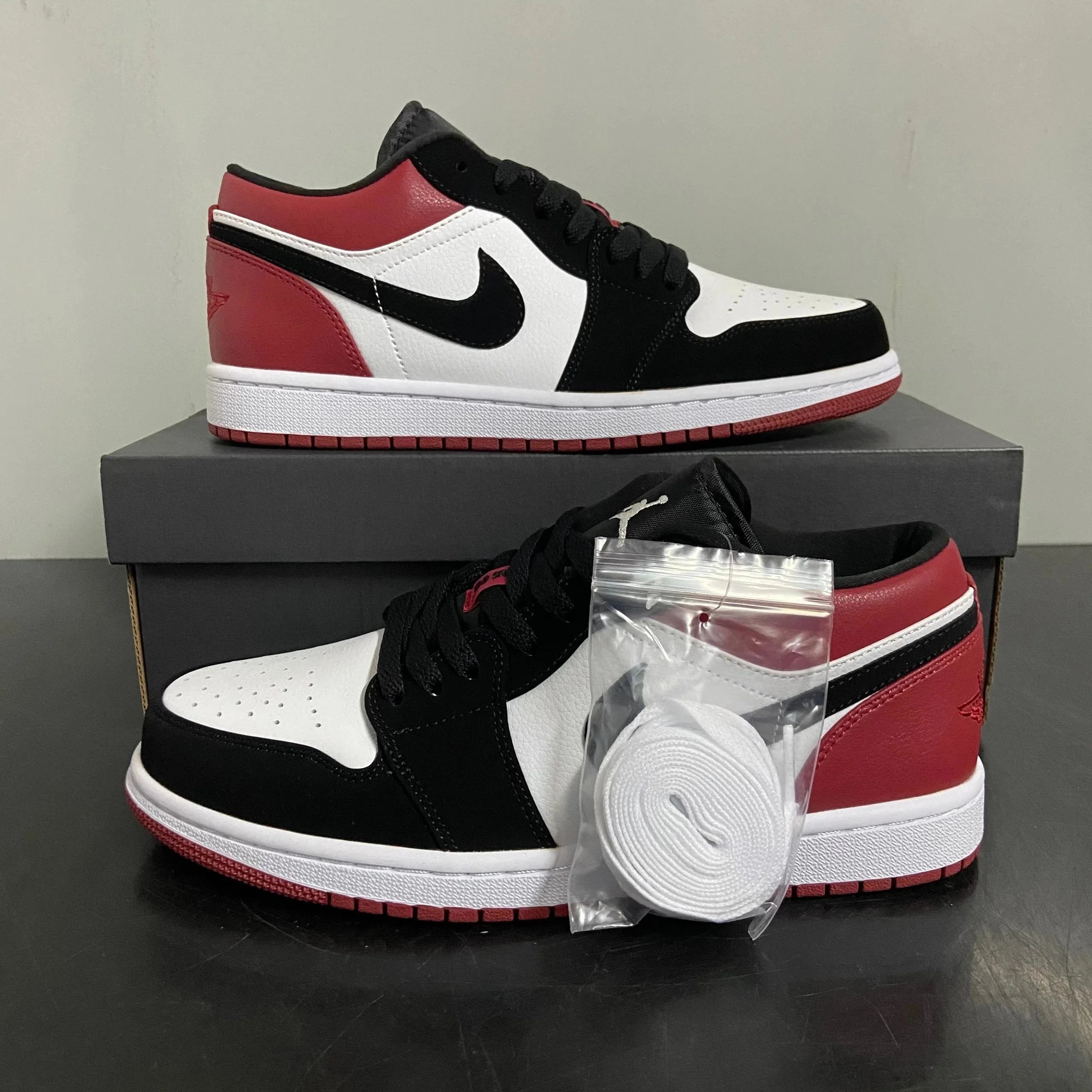 全头层实拍现货 PK纯原AJ1低帮黑脚趾 Nike Air Jordan 1 Low black toe 低帮复古篮球鞋 AJ1黑红脚型黑白红乔1 耐克