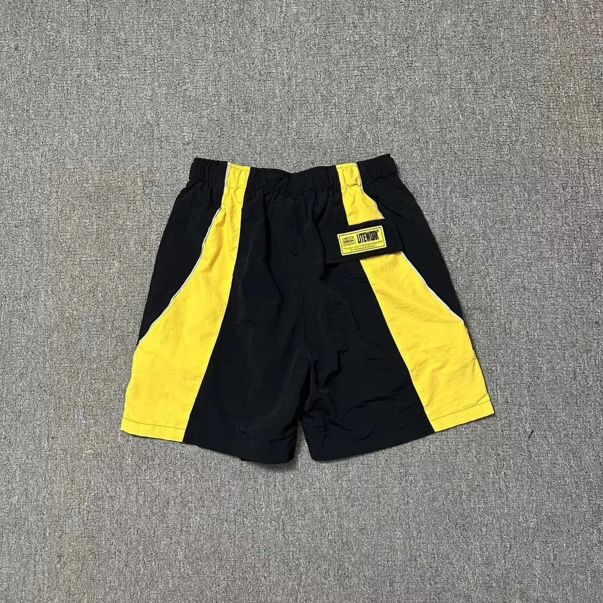 15 black and yellow SKU image