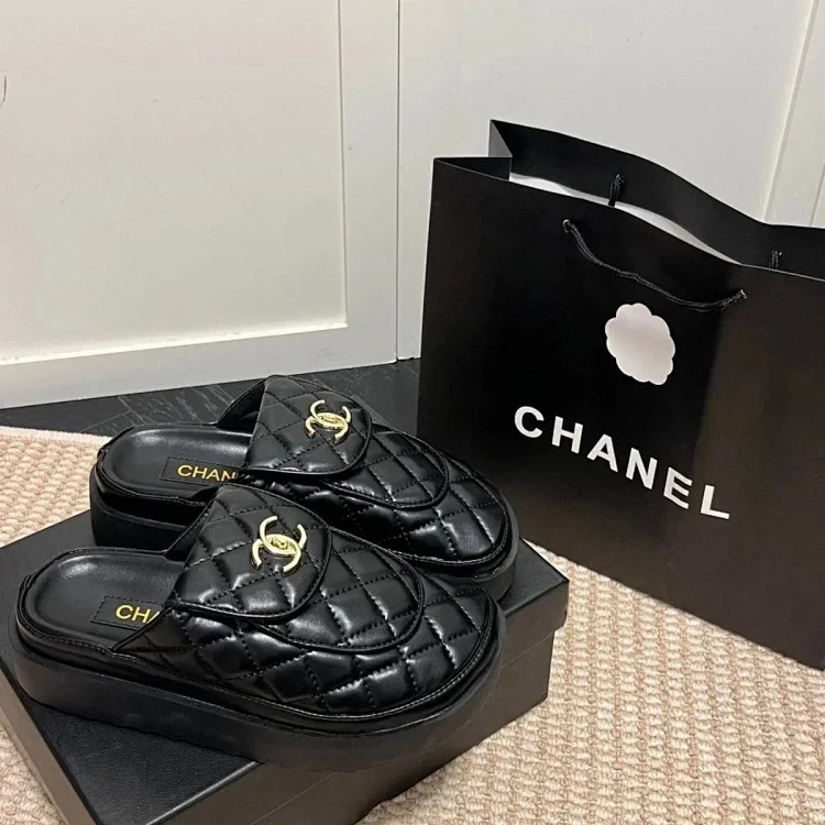 Chanel Thick-soled s
