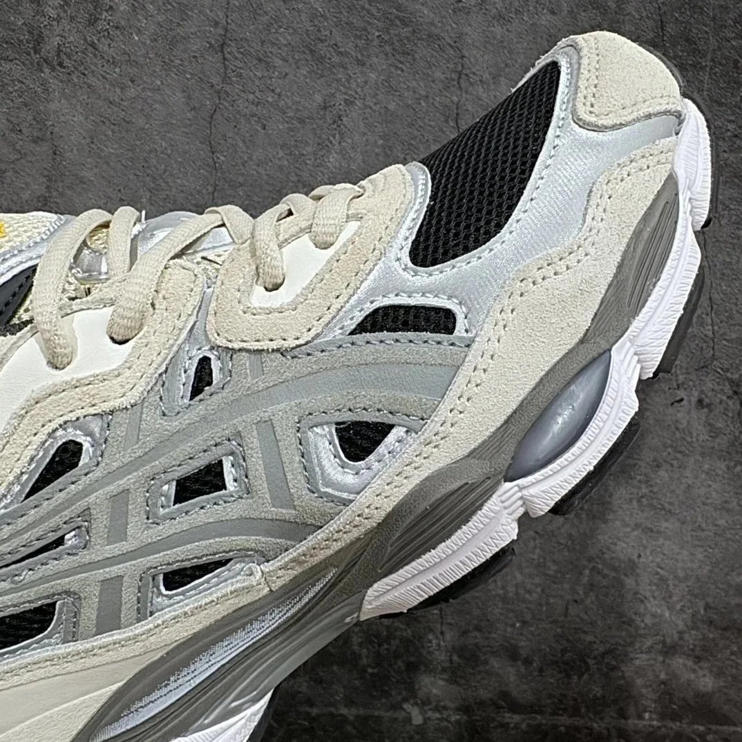 Asics GlNYC 5