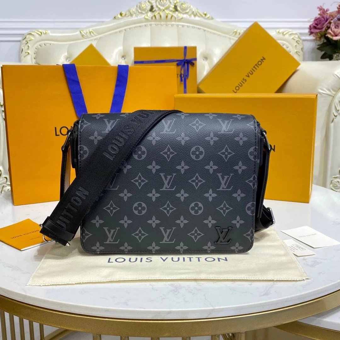 Lν Bag