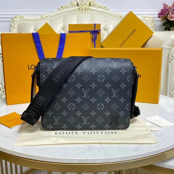 Lν Bag