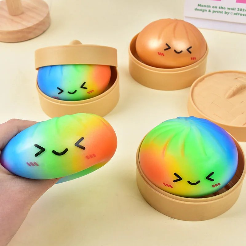 8.5cm Steamed Basket Rainbow Expression Bun 1 piece