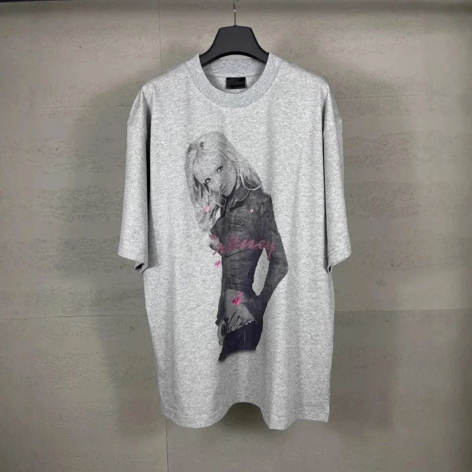 Off-White T-Shirt Graphic Series
