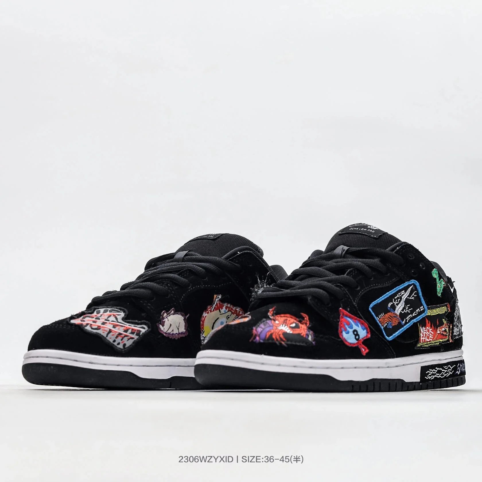 Nike SB Dunk Low Pro Skate Shoes