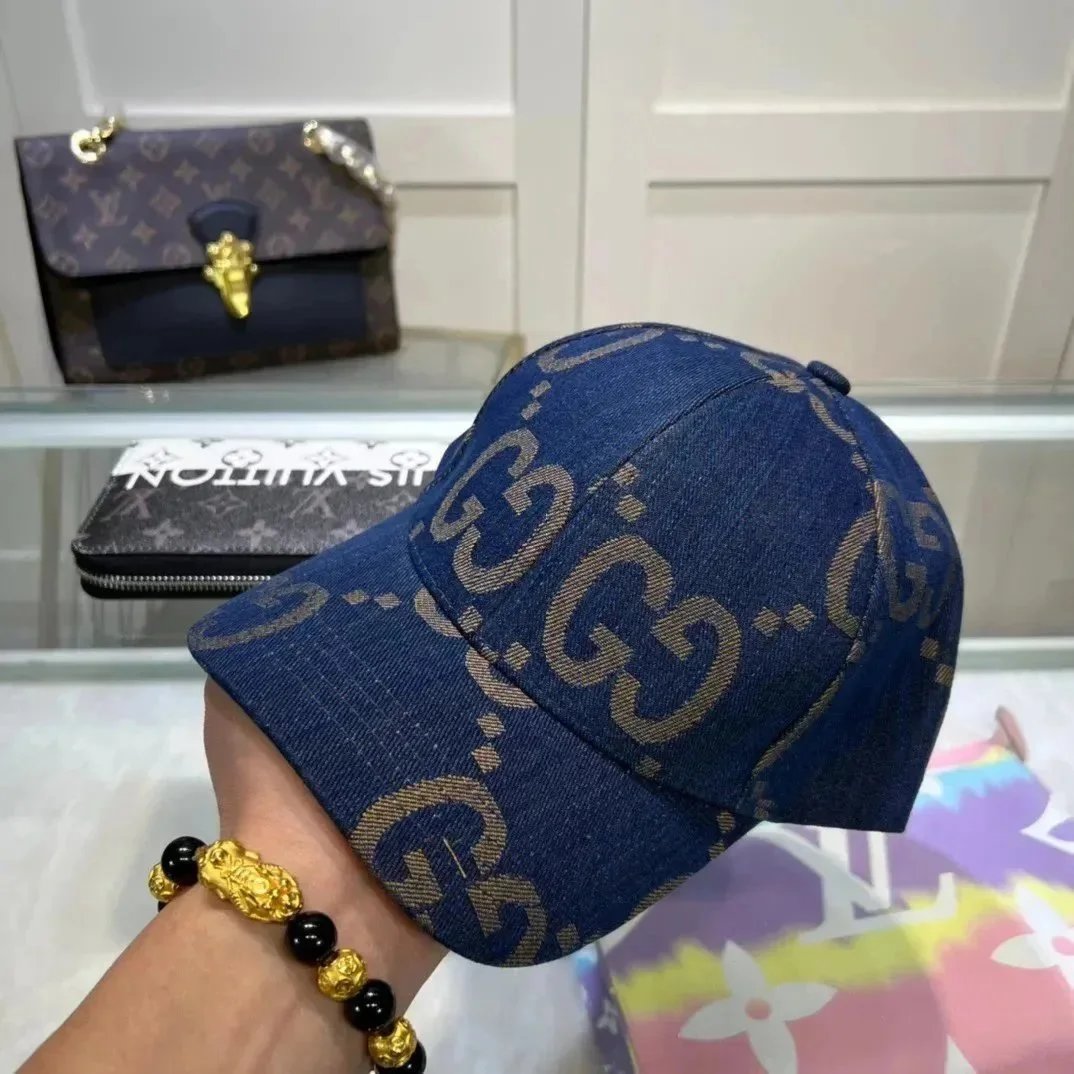 Gucci Baseball Caps Signature Collection