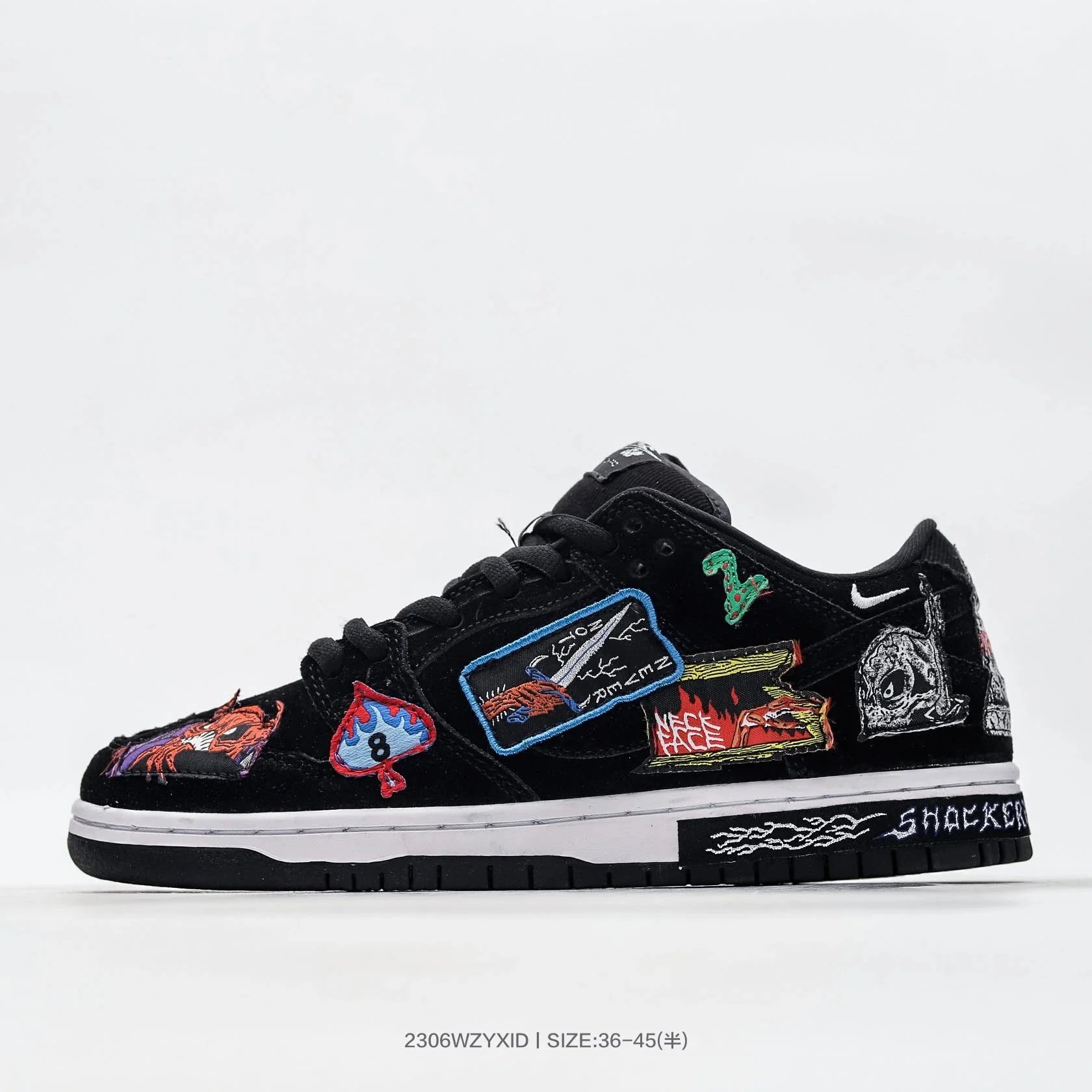 Nike SB Dunk Low Pro Skate Shoes