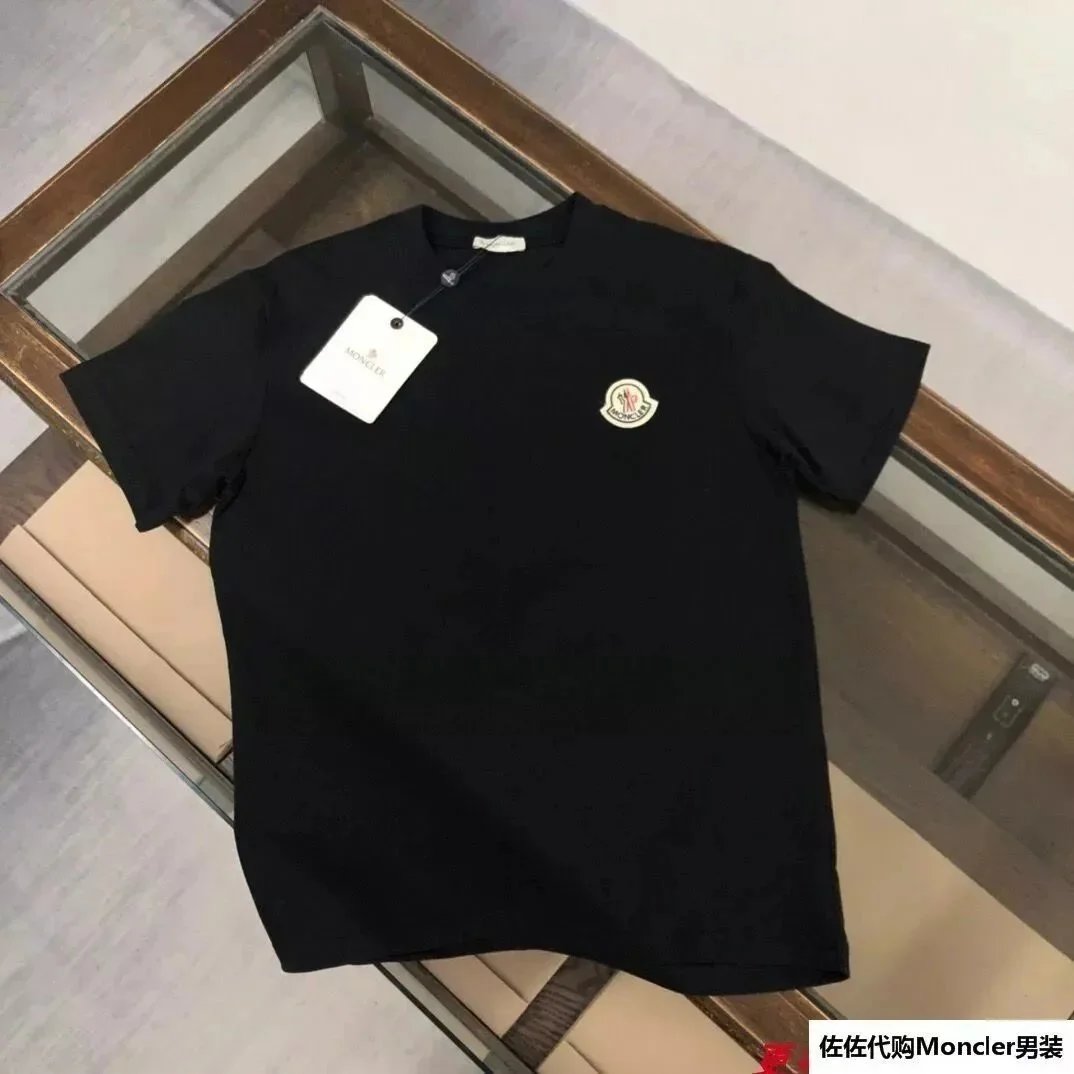 Moncler T-Shirt Classic Logo