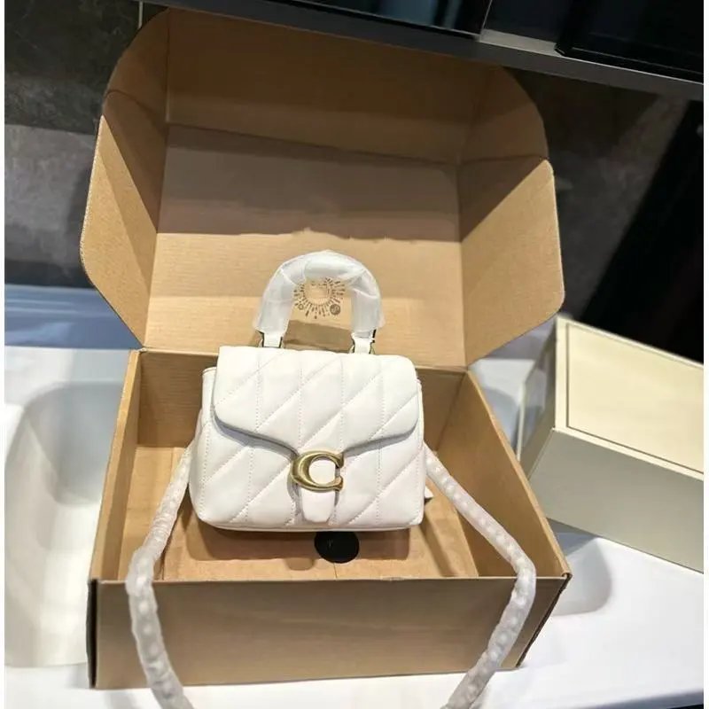 Celine Triomphe Mini White Quilted Leather Chain Shoulder Bag - 7