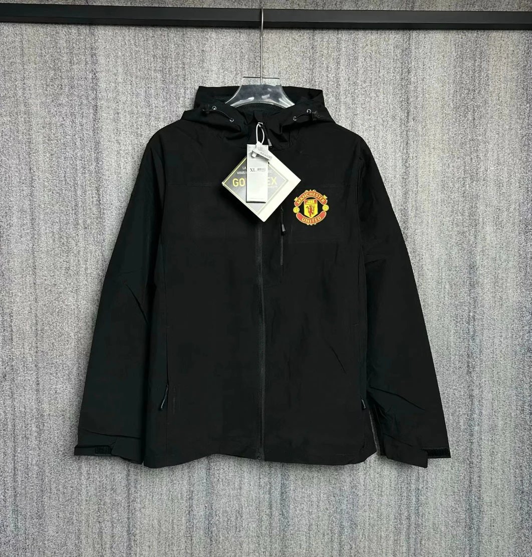 Y12 Manchester United Windbreaker Black