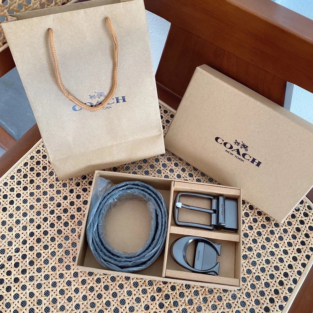 Coach Moon Buckle Leather Belt