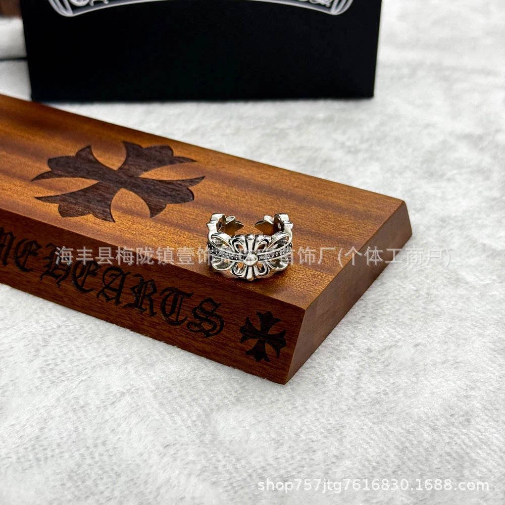 【克羅】莺尾花带钻开口戒指