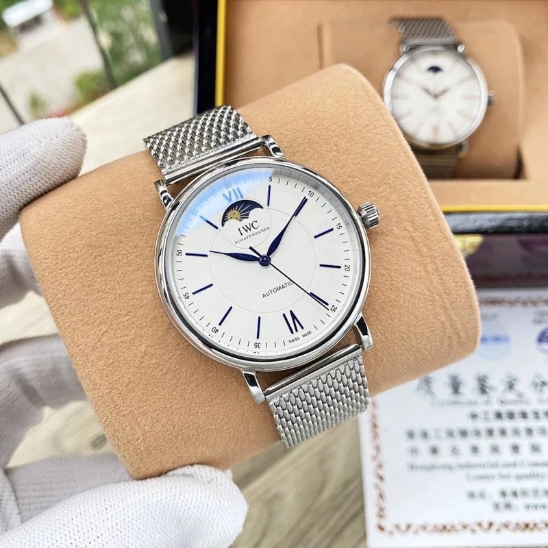Watch from Erlaobiao