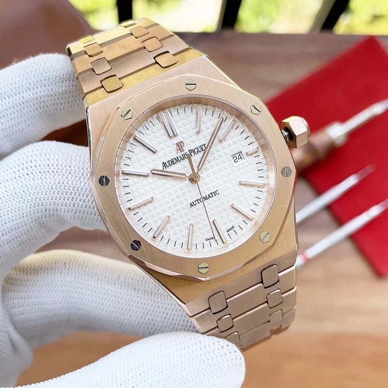 Watch from Erlaobiao