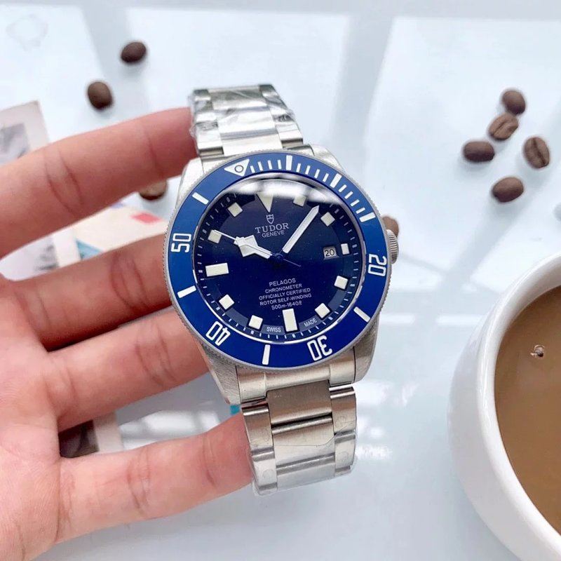 Watch from Erlaobiao