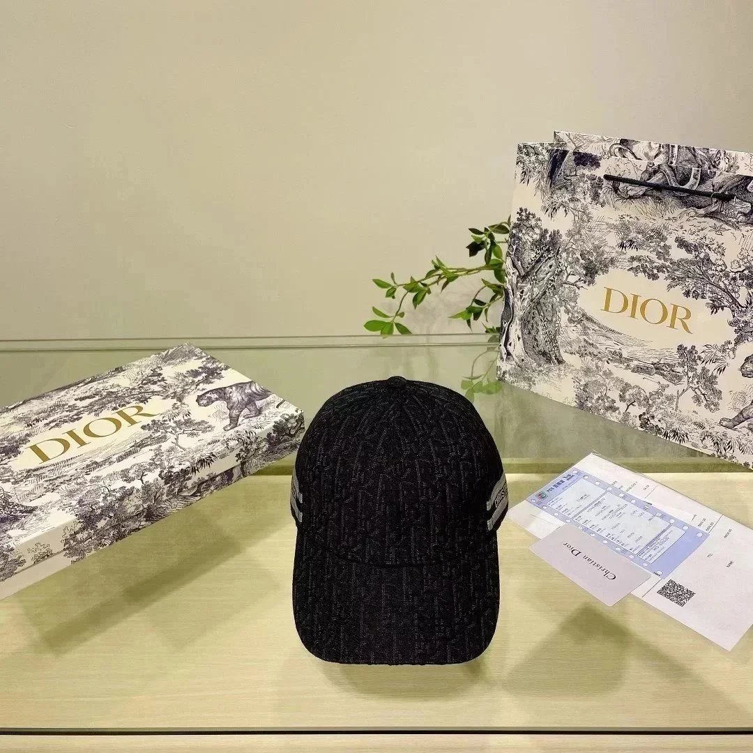 Gucci GG Supreme Baseball Cap Beige - 9