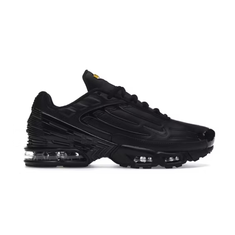 Nike Black Air Max Plus Sneaker