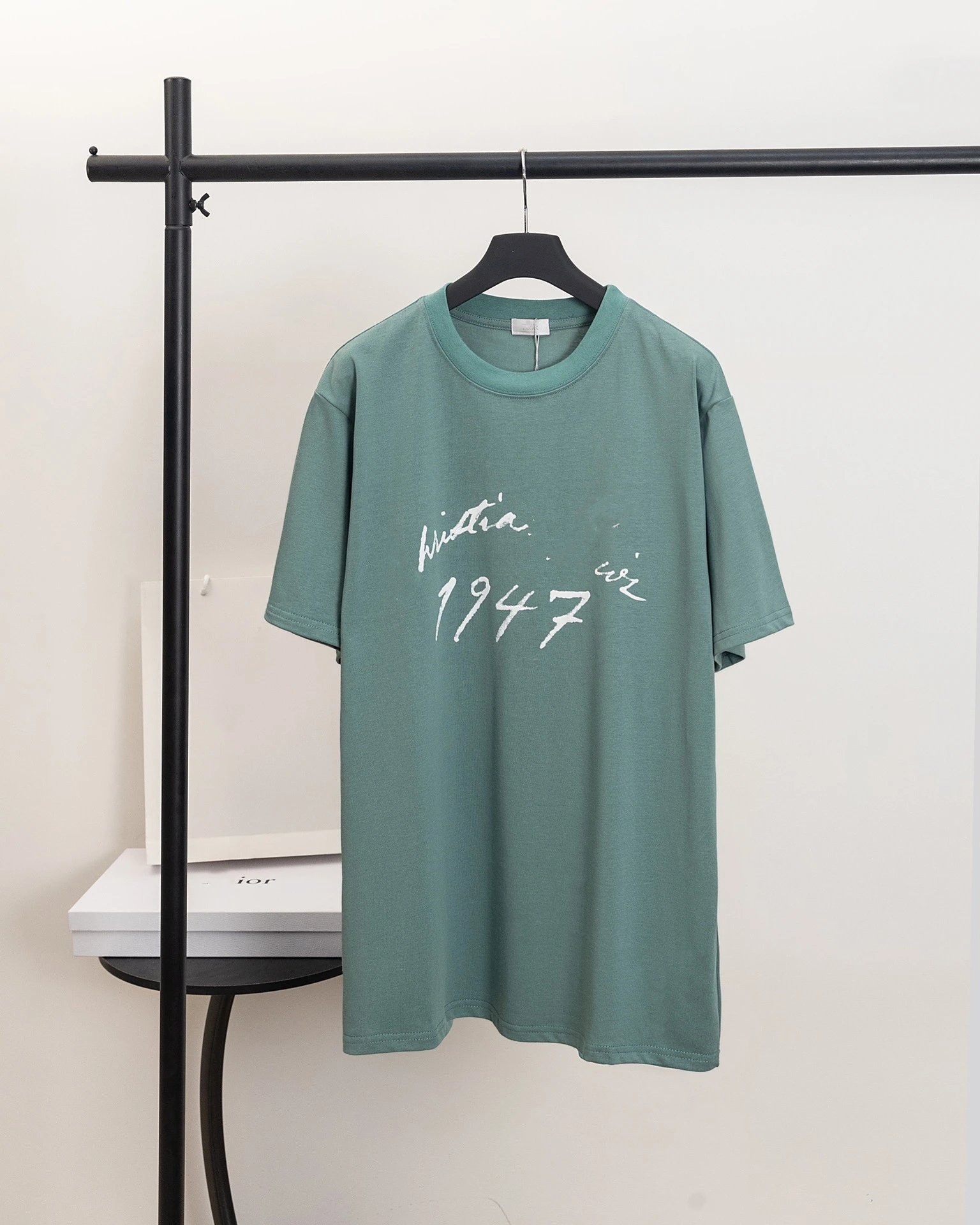 Dior 1947 Script Print Sage Green T-Shirt - 1