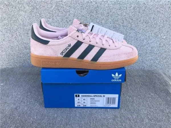 Adidas Originals Handball Spezial W Pink Suede Sneakers - 1