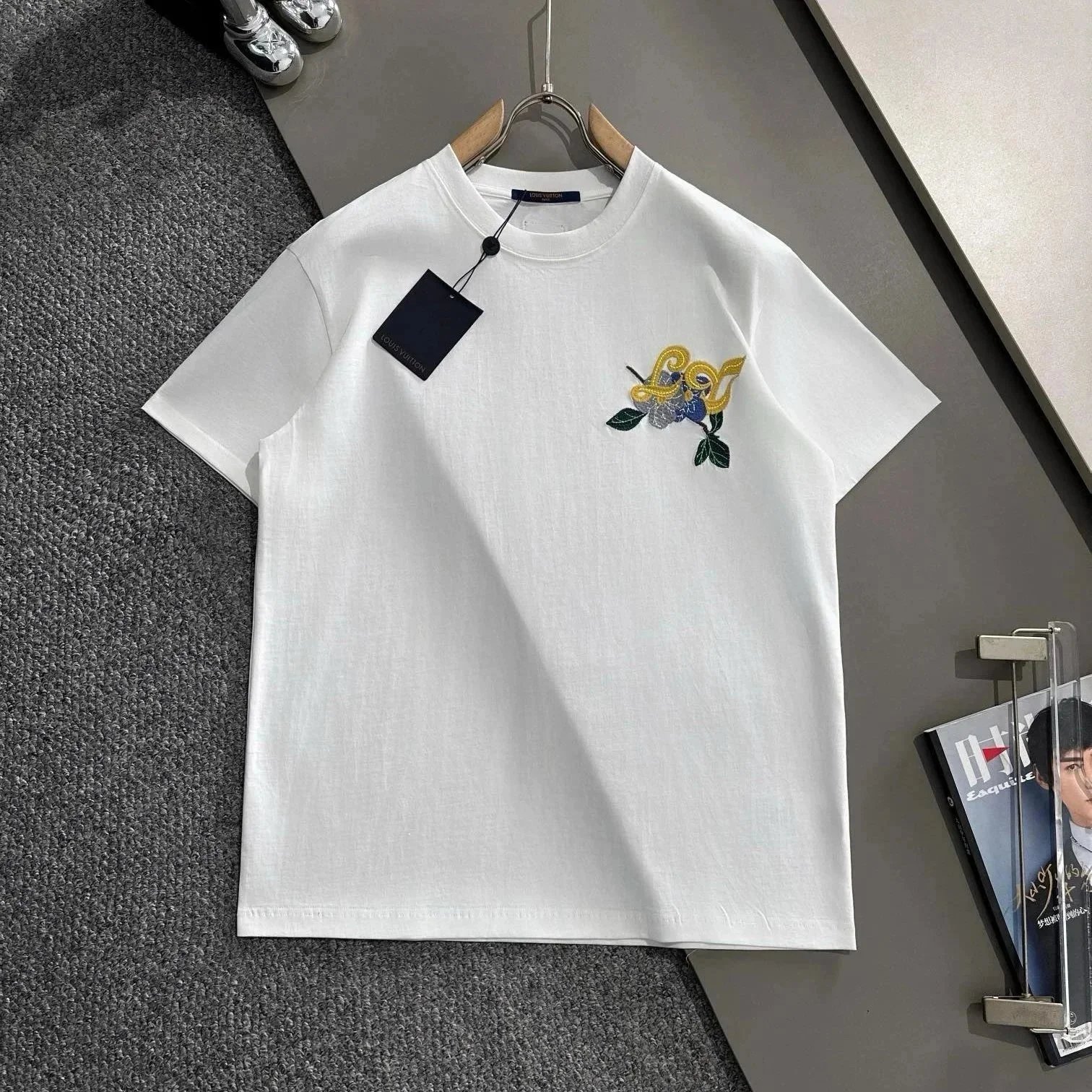 Louis Vuitton Floral Embroidered White T-Shirt - 1
