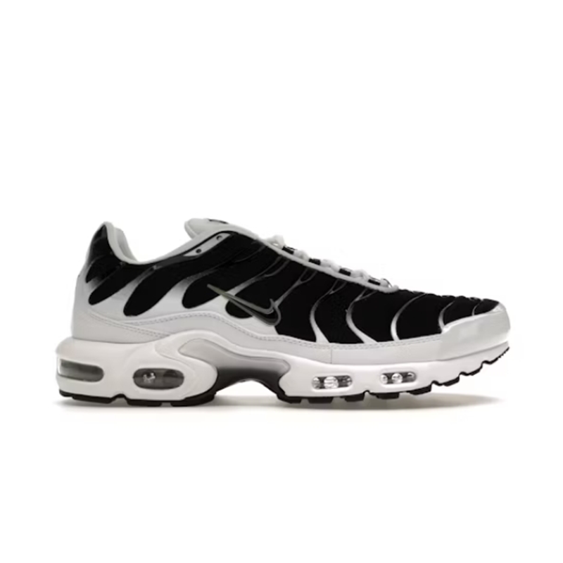 Nike Air Max Plus White/Black Sneakers - 2
