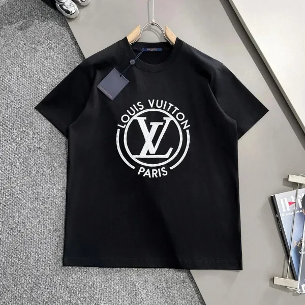Louis Vuitton Monogram Circle Logo Black T-Shirt - 1