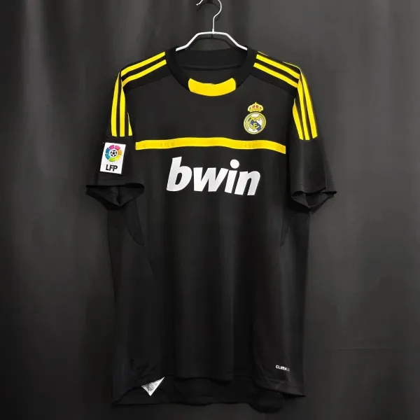Real Madrid 2011-12 Away Jersey Black/Yellow Sports T-Shirt - 1
