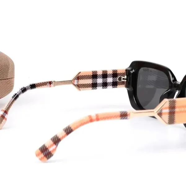 Burberry Square Frame Sunglasses with Iconic Check Case - 7